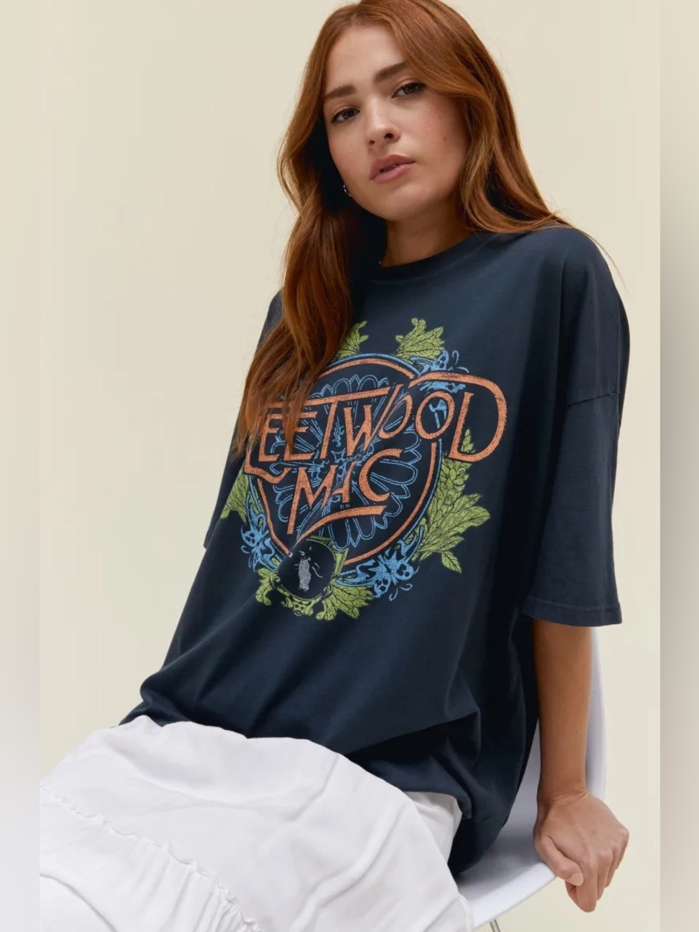 NEW Daydreamer Fleetwood Mac Flower Crest OS Tee ~ Vintage Black ~ SOLD OUT - Picture 4 of 8